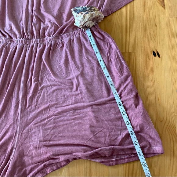 AEO Mauve Oversized Romper - Picture 10 of 16